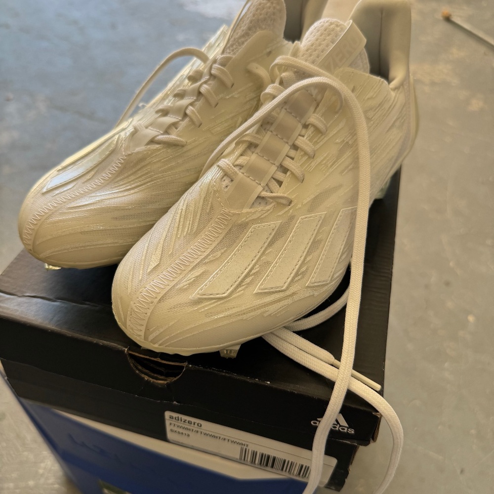 Adidas Cleats, men’s, white 7